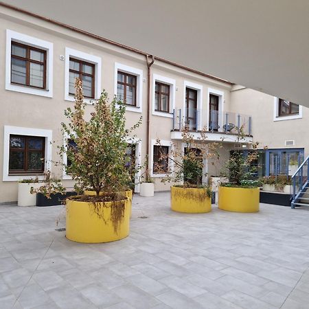 7Thheaven Centre Suite Free Parking In The Building Pozsony Kültér fotó